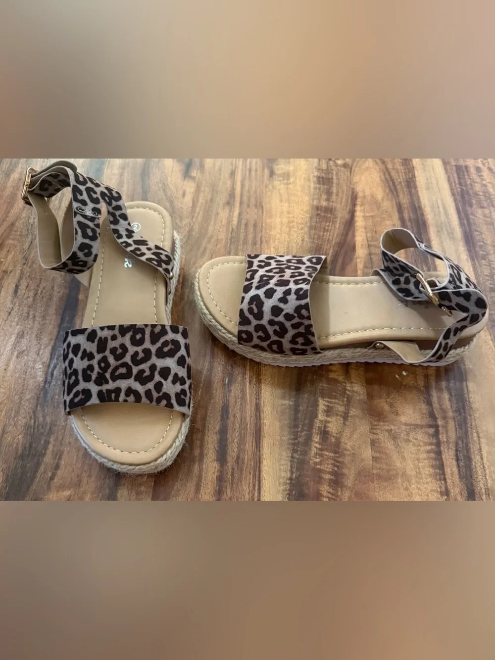 Girls size 2 sandals